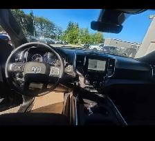 2026 Ram 1500 Black Express - Photo 6