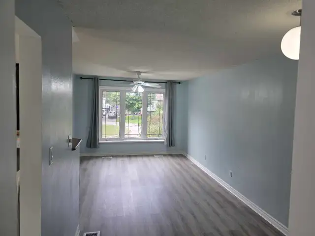 3-bedroom Main Floor Apartment