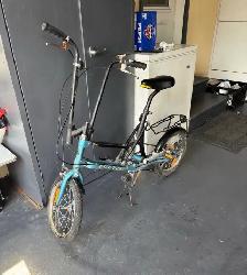 set of 4 bikes
