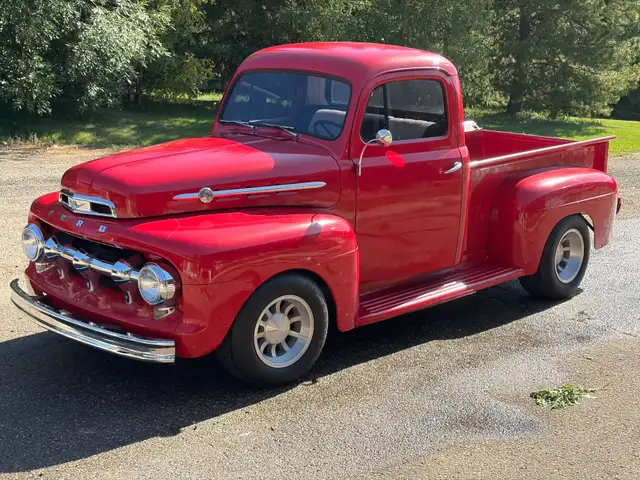 1952 Ford F1 pickup