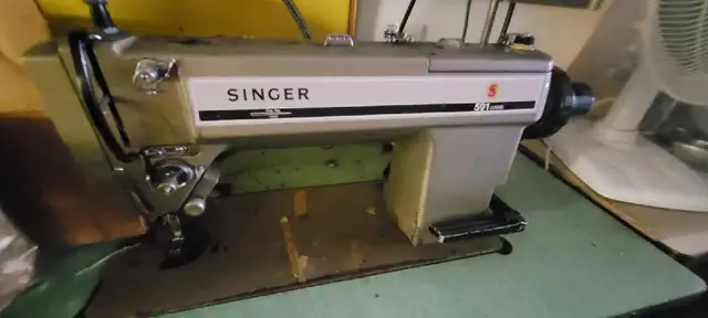 Massive Sewing Machine sale (vintage and industrial)