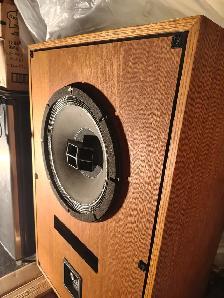 Altec 17 Floor Speakers - Photo 7