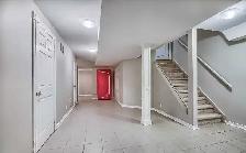 Beautiful 1 Br Basement in Oakridges,Richmond Hill for rent! - Photo 2