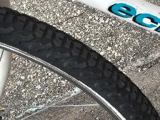 adult bike on sale (26") - Photo 5