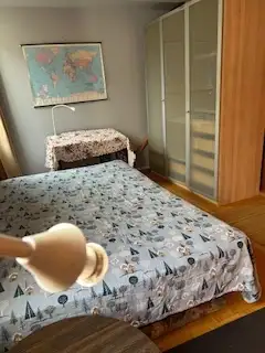 Cute room for rent without  parking. Tel 416-721-7591