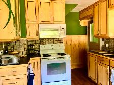 3 Bedroom House for Rent Downtown Kimberley - Photo 3