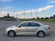 14 VW Jetta 2L FWD 229K Clean Title Automatic Safety 2 yrs Wrnty