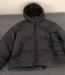 FLASH SALE: Winter/Fall clothing - Photo 3
