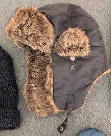 FLASH SALE: Winter/Fall clothing - Photo 5