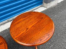 Matching Round Pedestal Side Tables - Photo 5