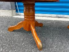 Matching Round Pedestal Side Tables - Photo 7