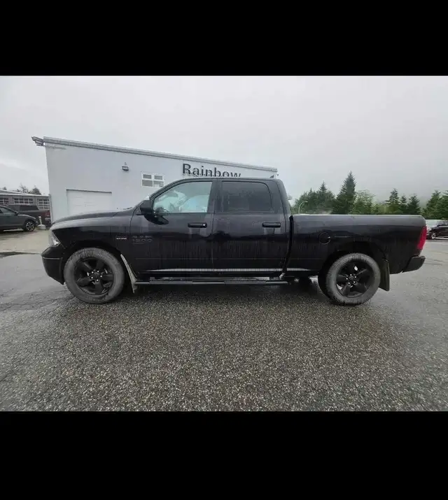 2023 Ram 1500 Classic Slt