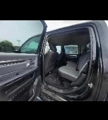 2023 Ram 1500 Classic Slt - Photo 8