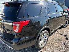 2017 Ford Explorer 4WD 4dr Limited - Photo 8