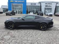 2019 Chevrolet Camaro 2LT 2dr Coupe 2LT - Photo 2