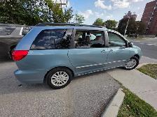 2010 Toyota Sienna 5dr LTD 7-Pass FWD - Photo 5