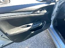 2017 Honda Civic LX - Photo 9