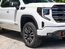 2026 GMC Sierra 1500 AT4- HUD - Premium Pkg - Preferred Pkg - Photo 4