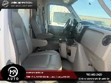 2017 Ford Econoline Cutaway E-450 16 Foot Cube van - Photo 11