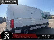 2021 Mercedes-Benz Sprinter 2500 Standard Roof Refrigerated Carg - Photo 8