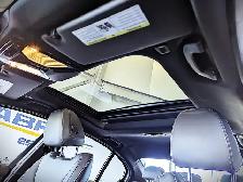 2023 BMW 3-Series 330i xDrive - Photo 12