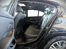 2023 BMW 3-Series 330i xDrive - Photo 24