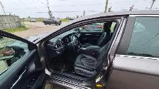 2020 Toyota Camry SE - Photo 9