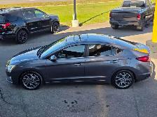 2020 Hyundai Elantra Luxury-LEATHER-SUNROOF-NAVI-BLIND SPOT MONI - Photo 12