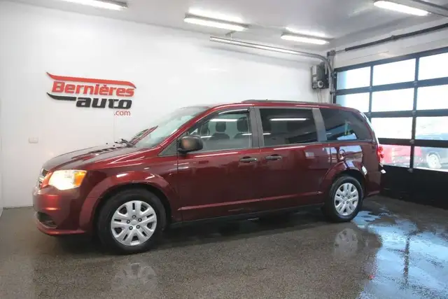 2019 Dodge Grand Caravan SXT / STOW N GO / 7 PASSAGERS