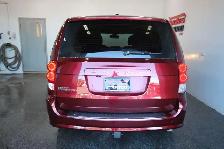 2019 Dodge Grand Caravan SXT / STOW N GO / 7 PASSAGERS - Photo 10