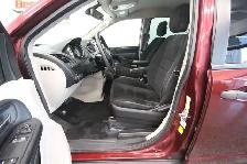 2019 Dodge Grand Caravan SXT / STOW N GO / 7 PASSAGERS - Photo 15