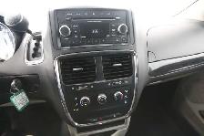 2019 Dodge Grand Caravan SXT / STOW N GO / 7 PASSAGERS - Photo 21