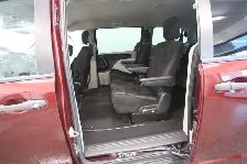 2019 Dodge Grand Caravan SXT / STOW N GO / 7 PASSAGERS - Photo 23