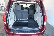 2019 Dodge Grand Caravan SXT / STOW N GO / 7 PASSAGERS - Photo 29