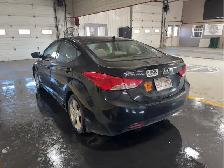 2013 Hyundai ELANTRA - Photo 3