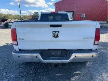 2018 Ram 3500 SLT - Photo 6