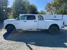2018 Ram 3500 SLT - Photo 8