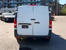 2017 MERCEDES-BENZ METRIS CARGO VAN - Photo 5