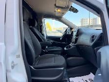 2017 MERCEDES-BENZ METRIS CARGO VAN - Photo 10