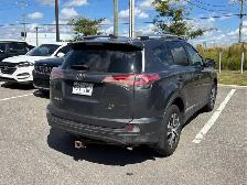 2017 TOYOTA RAV4  AWD  LE  LE - Photo 3