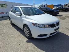 2013 Kia Forte - Photo 3