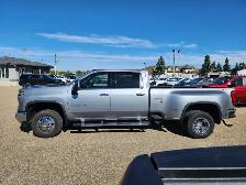 2026 Chevrolet Silverado 3500HD LTZ 4WD Crew Cab Long Box LTZ - Photo 3
