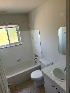 Lovely large 2 Bed Apt Beside Hospital – 131Third St Welland - Photo 7