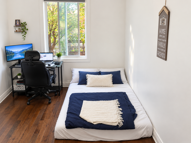 Room for Rent – Women Only – Plamondon Metro – $600