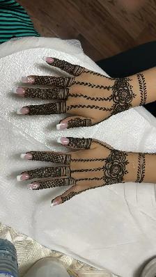 Karvachauth Henna Special - Photo 2