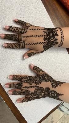 Karvachauth Henna Special - Photo 6