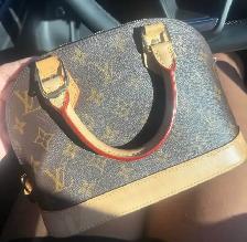 Authentic Alma BB Louis Vuitton Purse - Photo 2