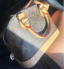 Authentic Alma BB Louis Vuitton Purse - Photo 5