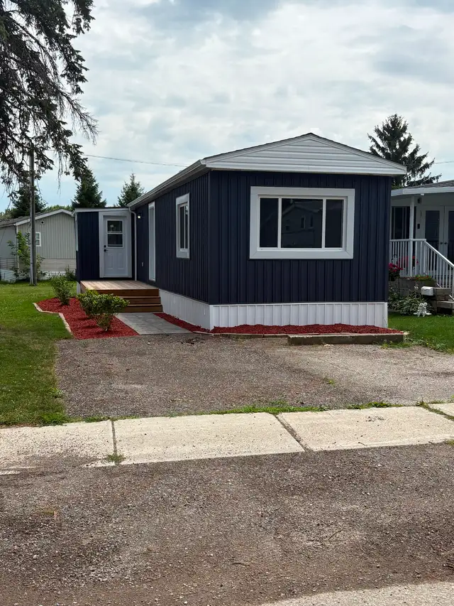 Completely Renovated Mobile Home in Thorndale For Sale!