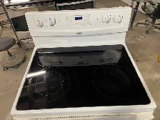Cuisinière blanche vitrocéramique Whirlpool - Photo 2